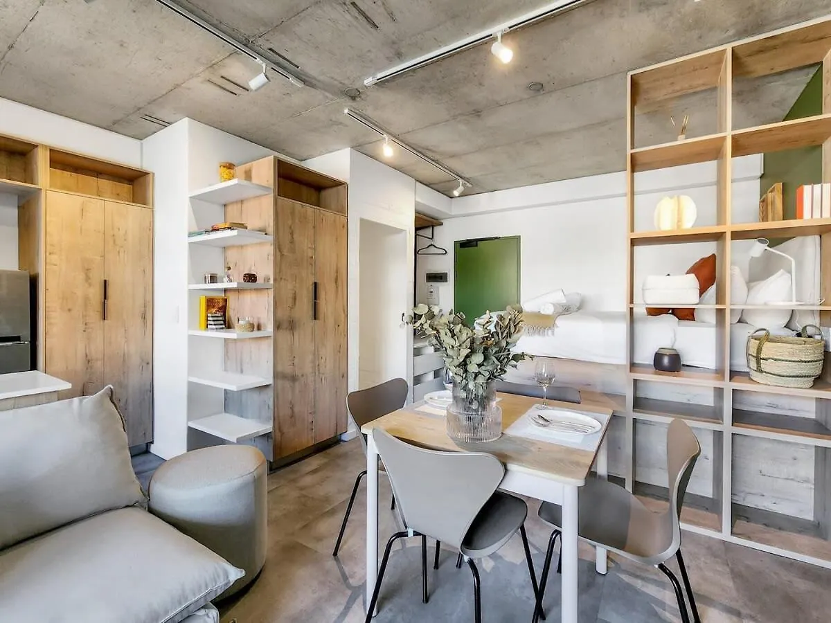 Oceanside, Modern Gem In Seapoint Apartment Cape Town
